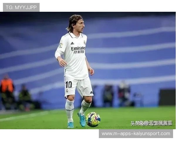 皇马中场失控太明显：深度剖析银河战舰的中场危机