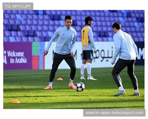 斯卢茨基：柔佛有很多外援，他们的战术和强度更像欧洲球队，1352千米是多少公里