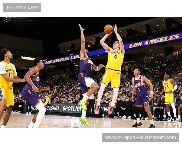 湖人对阵尼克斯失利暴露侧翼防守严重漏洞